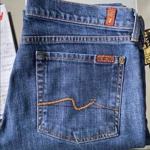 SKINNY LEGGED 7 FOR ALL MANKIND JEANS!